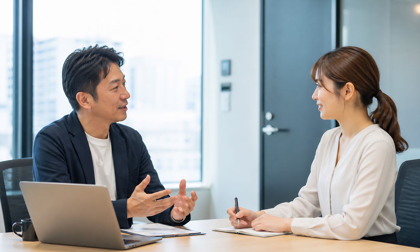 採用要件をお伺いする打ち合わせの様子